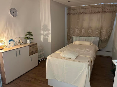 Lian Massage Chinesische Massage