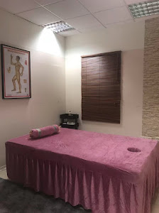 Lulu China-Massage
