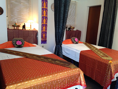 Bua Thong Thai Massage