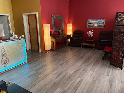 Golden Hands Thai Massage Wiesbaden - Massage & Spa