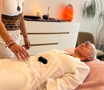 Sonja Rastic - Ganzheitliche TCM Therapie & Massage