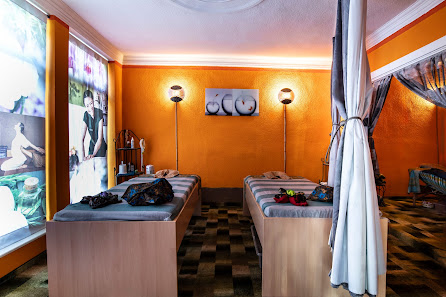 Thai Yoga & Thai Warrior Massage