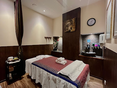 Niewthong Thai Yoga Massage & Beauty