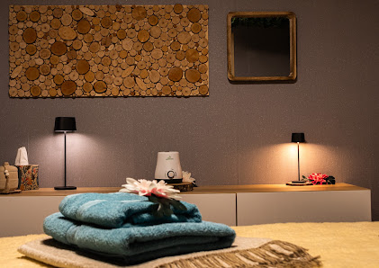 Go With a Flow Privatpraxis für TouchLife ®️ Massage Sandra Schwarz Massagen für Frauen ~Schwangerschaftsmassage~Wechseljahre