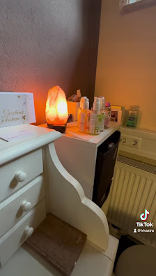 Wellness Massage Irina Wuckert im Beauty Salon SG