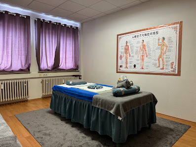 Qi Qi Massage Studio