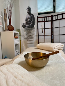 Wellmed Balance - Massagetherapeutin, Meditationslehrerin und Psychologische Beraterin