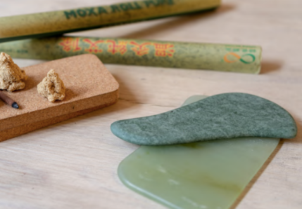 Chinese Medicine Room - Corinne Cavenaghi | Meridian Therapy | Moxibustion | Tuina Anmo|