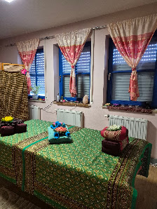 Nongying Stimpfig Thai-Öl-Massage