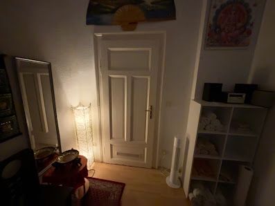 NONG Thai-Massage