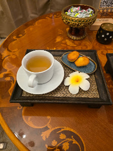 Nuad Thai
