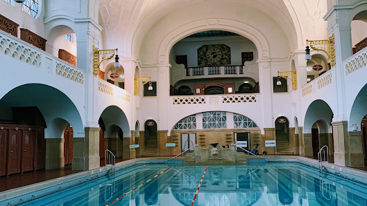 massierbar im Müllerschen Volksbad