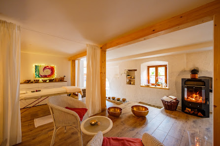 Manuela Bichler | Wellness-Massagen - Einklang Auszeit