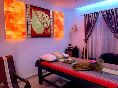 Ravipat Thaimassage und Spa