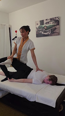 RELAX THAI MASSAGE