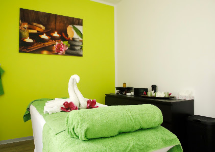 RELAX Massage