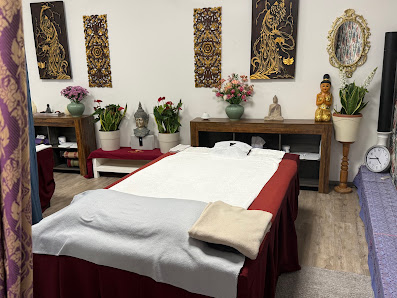 Jana's Thai Massage by Sathian Jacke