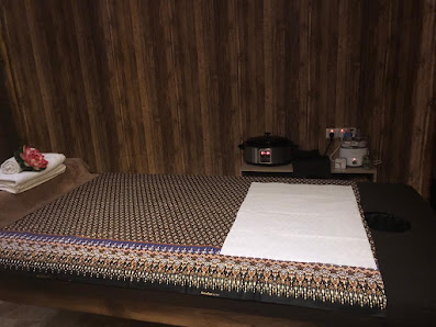PLOY Thai Massage Studio