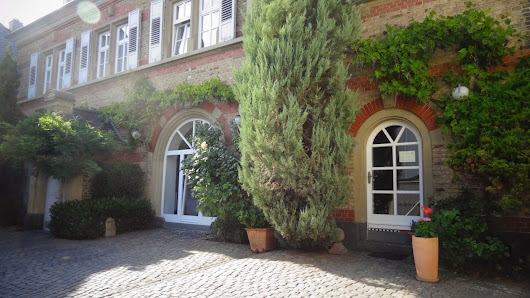 Massage & Kosmetik im Schlösschen