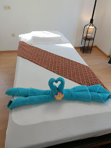 Lam Traditionelle Thai-Massage