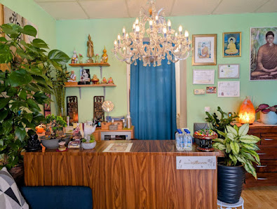 BALANCE Thai Massage
