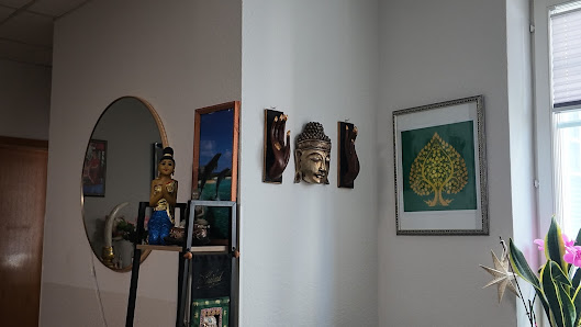 Surin NUAD THAI Traditionelle Thaimassage Schwerin Germany
