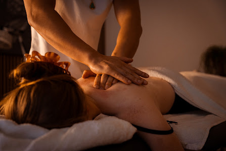 Golden Hands | Asiatische Schmerztherapie & Massage Schwerin