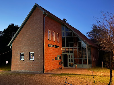 Shine - Wellness & Spa