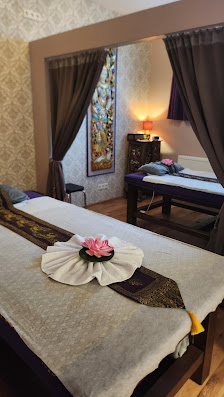 Thai Hatta Massage Traditionelle Thai Massage
