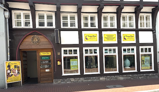 Lana Thai Massage und Akupressur