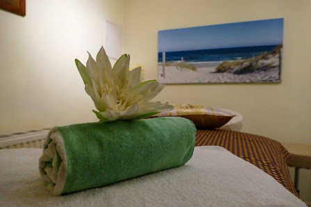Traditionelle Lotus Thai Massage