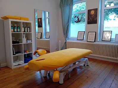 Quintessence.Massage