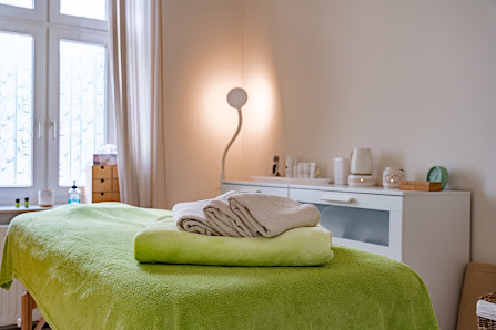 Praxis für Chinesische Medizin (TCM, Akupunktur) in Berlin Friedrichshain - Julia Dippl