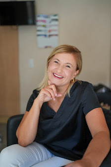 Vitalstudio Dyck Massagetherapeutin mit präventive Gesundheitsberatung in Dillenburg;