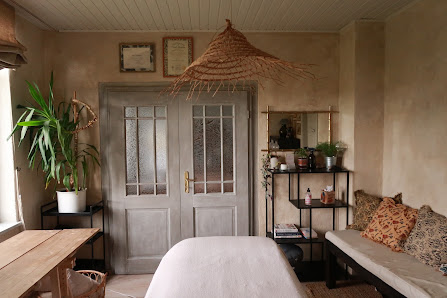 Massage Baum - holistic massage studio
