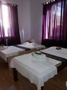 Messingschlager traditionelle Thaimassage