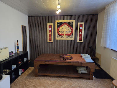 Ruethaiwan Massage