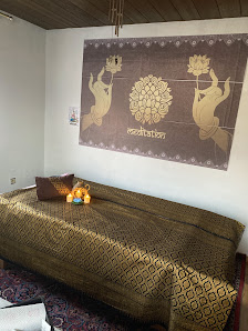 Thai Massage Golden Hands