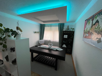 Thaimassage kleiner Vogel