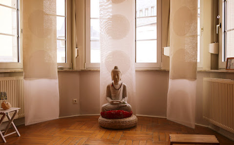 Shiatsu & Qi Gong | Sabine Hebel
