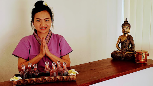 Baan Ninyana Traditionelle Thaimassage und Fußpflege