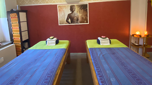 Naka Gasalong Thai​ Massage Praxis