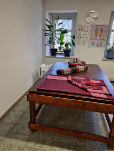 Saithong Wannee Prathum Thai-Massage