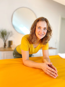 Stephanie Hennig | Ayurveda Massagen, Yoga
