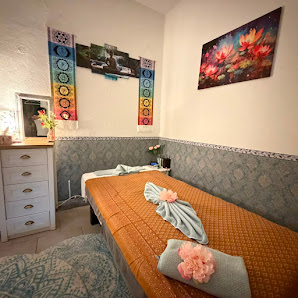 Elements Thai-Massage